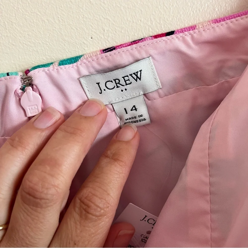 NWT J. Crew Floral Pink and Green Women's Pencil Skirt Resort Summer Beach 12/14 - Picture 2 of 8
